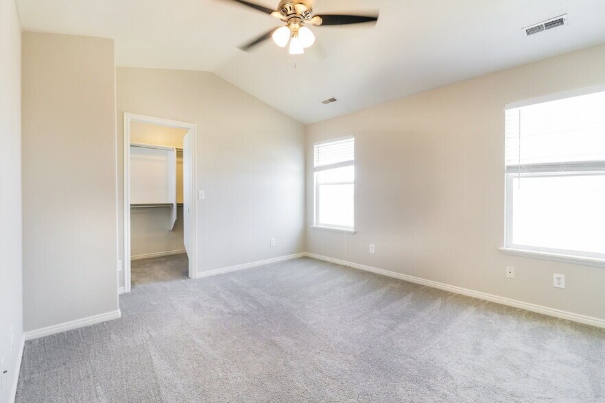 Building Photo - 3586 W 850 S