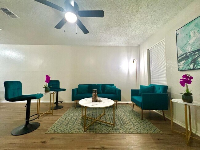 Building Photo - 4601 S 24th St