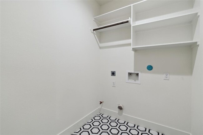 Building Photo - 4629 Balkin St