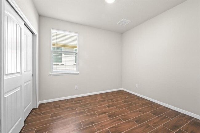 Building Photo - 296 Cherry Laurel Ln