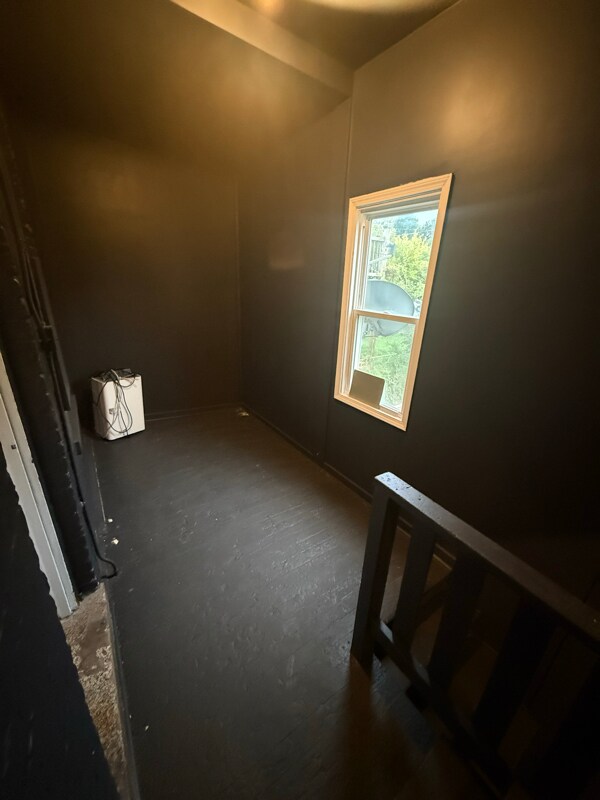 Building Photo - 1649 W Garfield Blvd