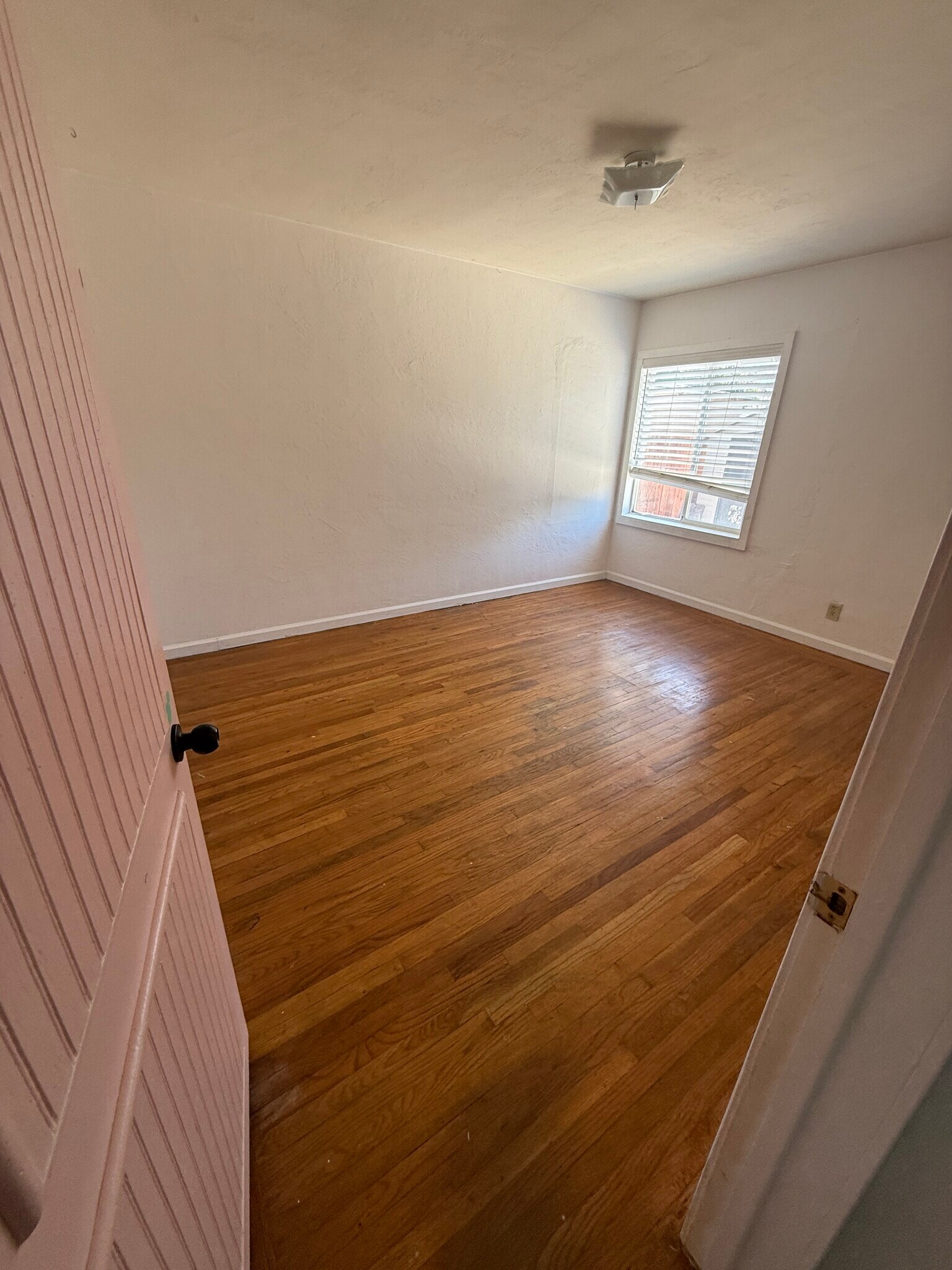 Building Photo - 16859 Alisal Ct
