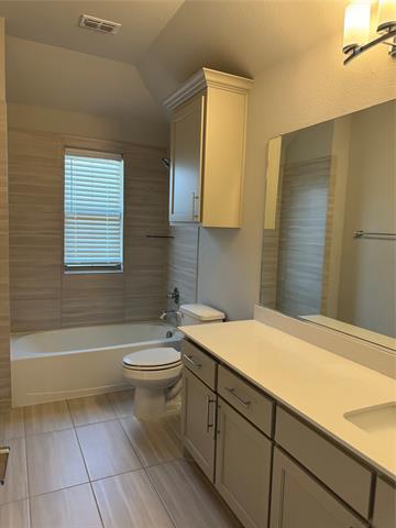 Building Photo - 7269 Zachery Dr