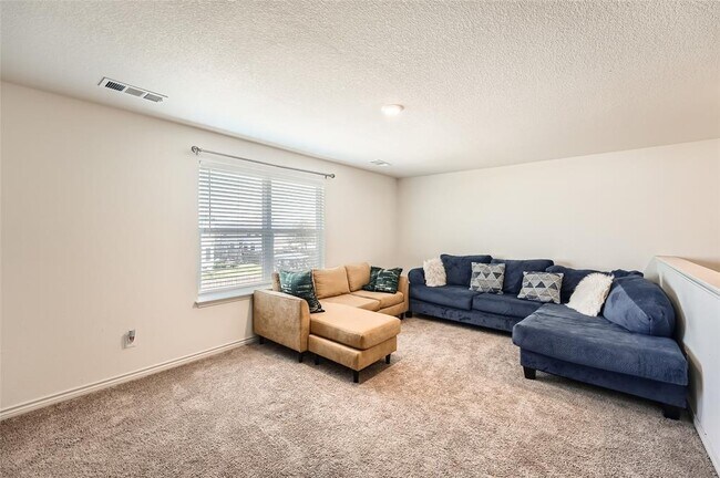 Building Photo - 14513 Prairie Sod Ln