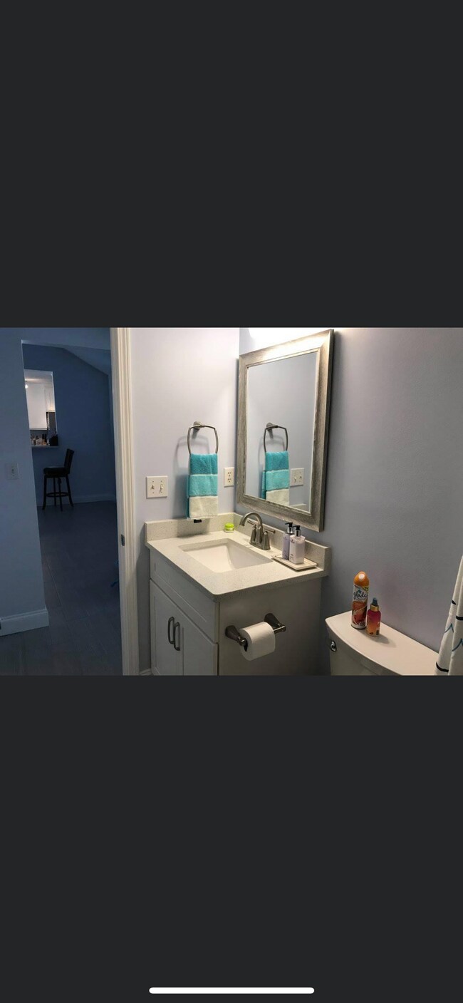 Bathroom - 3622 Azalea Dr