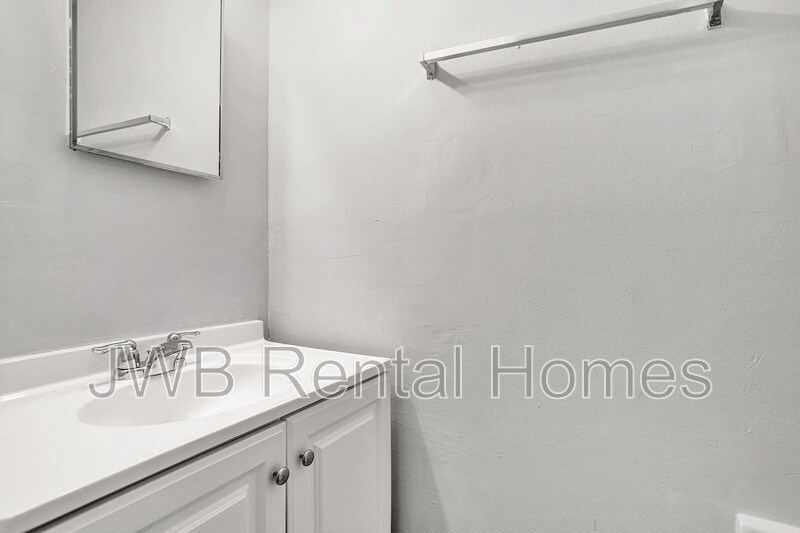Building Photo - 2859 Yellow Pine Ct
