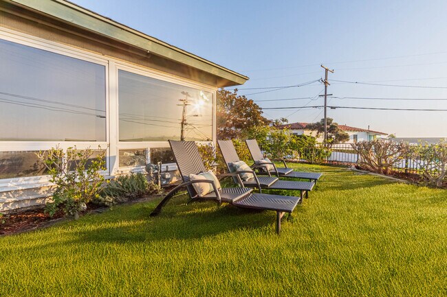 Building Photo - 5008 Onstad St