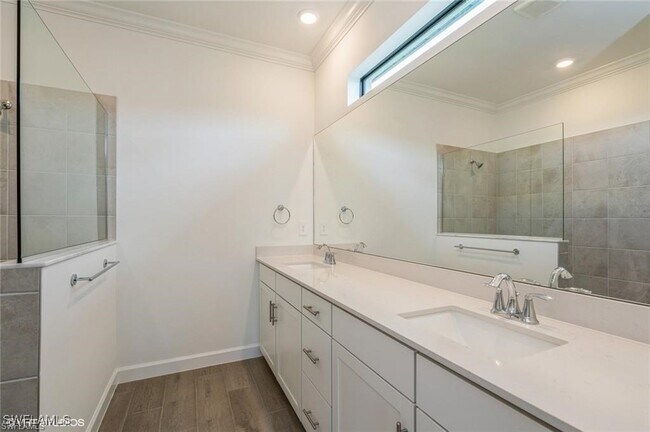 Building Photo - 19121 Hinkley Dr