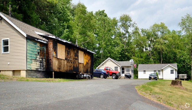 Building Photo - Hillside Apartments