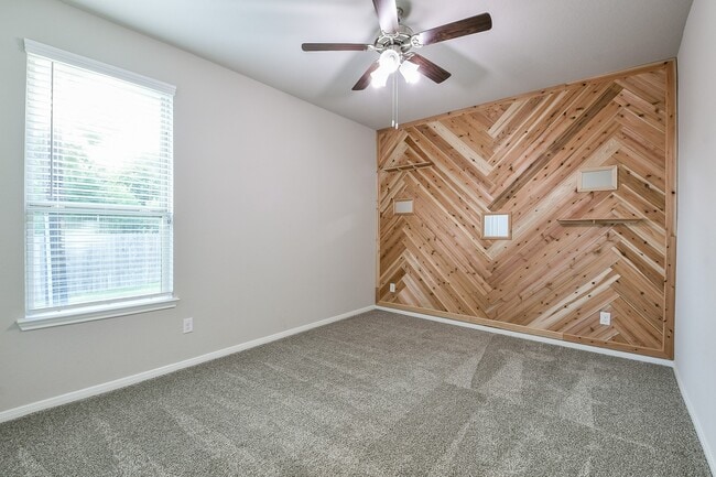 Building Photo - 12630 Beddington Ct