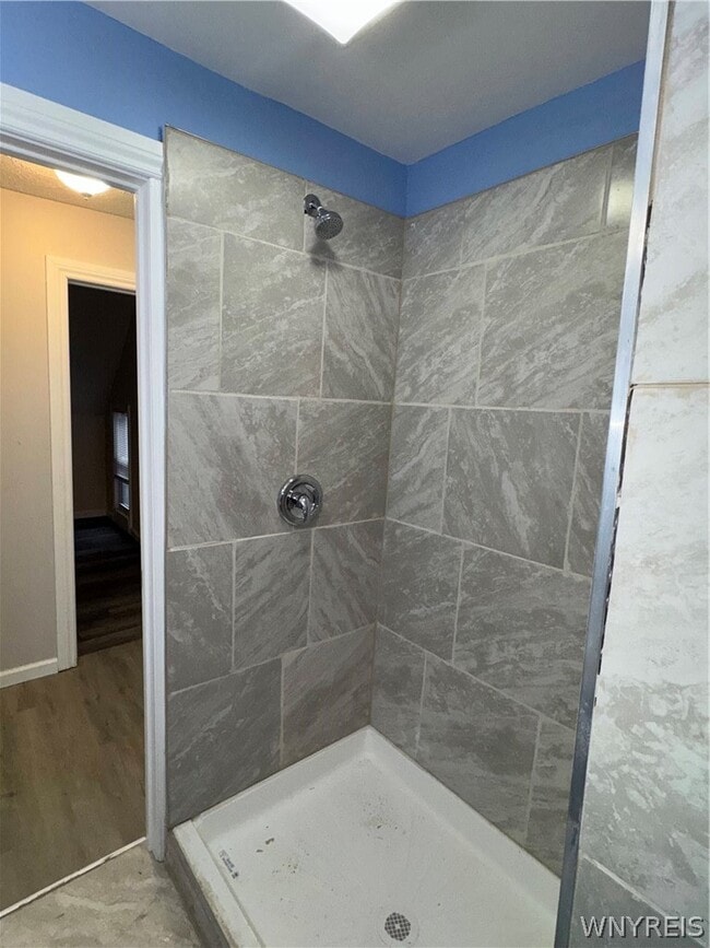 Building Photo - 1312 Ontario Ave