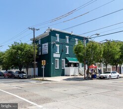 Building Photo - 602 Broadway