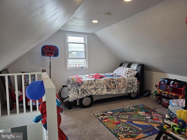 Building Photo - 46 Lincoln St