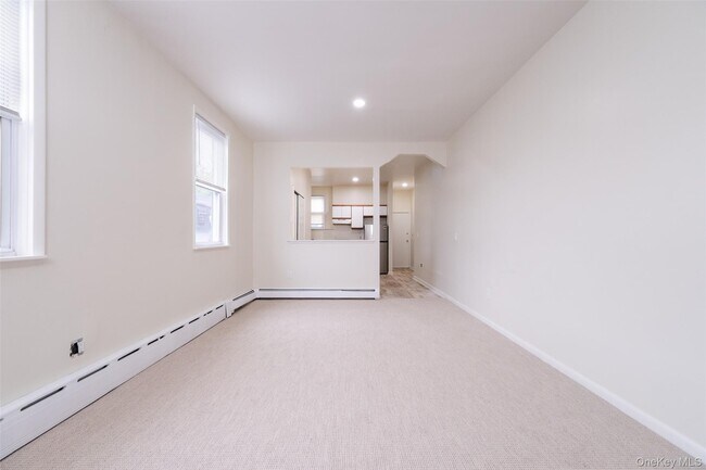 Building Photo - 115 Wolfs Ln