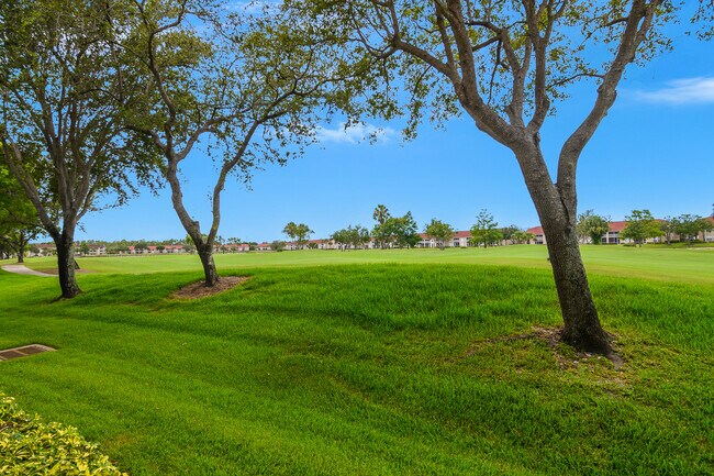 Building Photo - 2700 Cypress Trace Cir