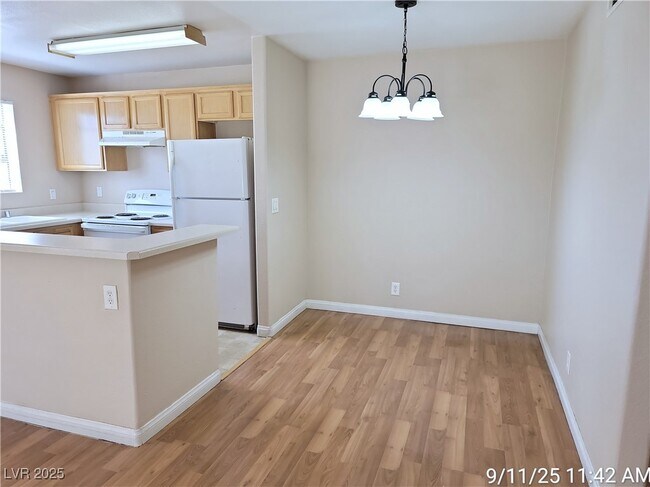 Building Photo - 2984 Juniper Hills Blvd