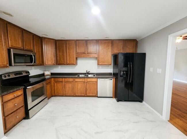 Building Photo - 29 Tinica Way
