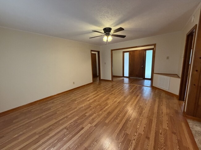 Building Photo - 941 Harrington Dr