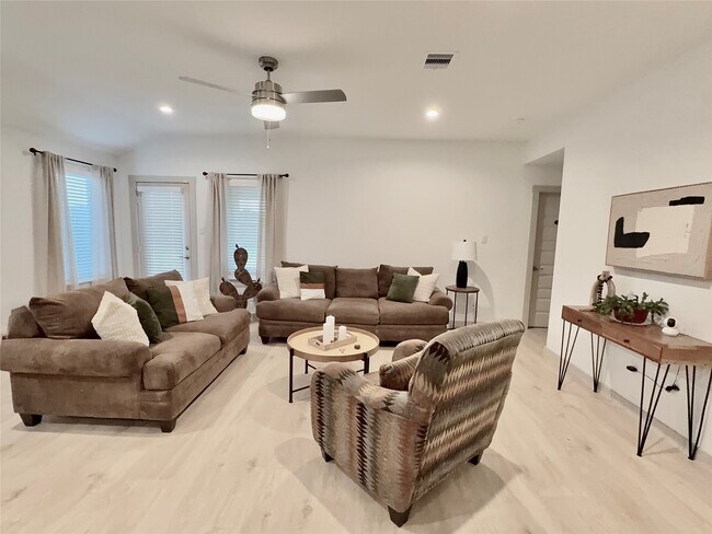 Building Photo - 4251 Big Frk Ct