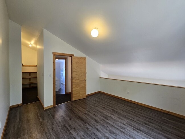 Building Photo - 808 Agua Fria St
