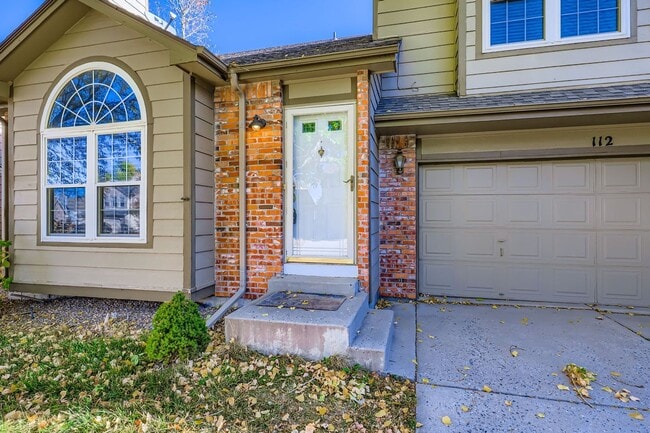 Building Photo - Beautiful 3-Bedroom Home with Open Floor P...
