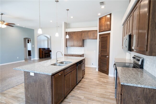 Building Photo - 7509 Miriam Vale Ct