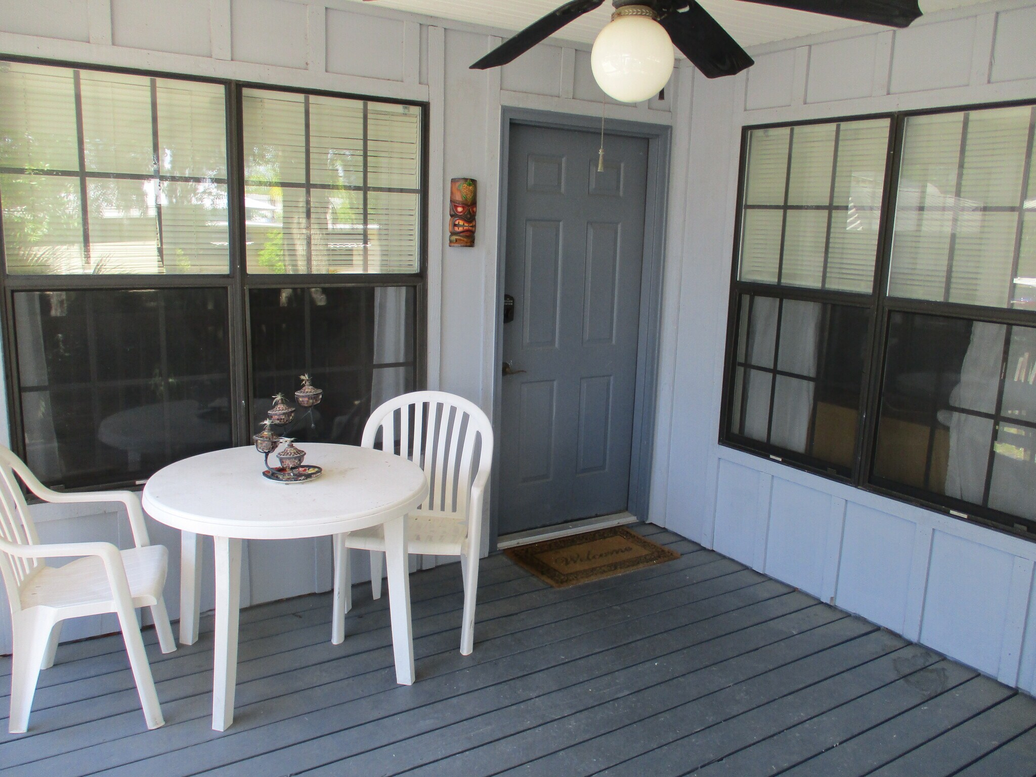 Building Photo - 35-49 NE 4th St