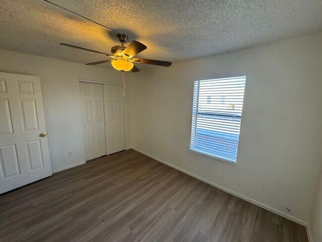 Building Photo - 18239 N 40th St