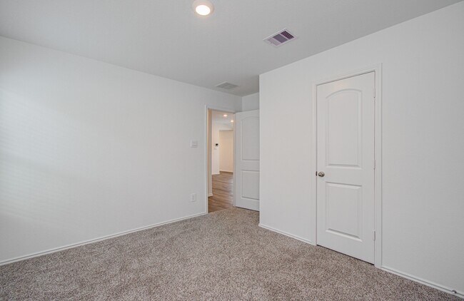 Building Photo - 6111 Grove Of Pnes St