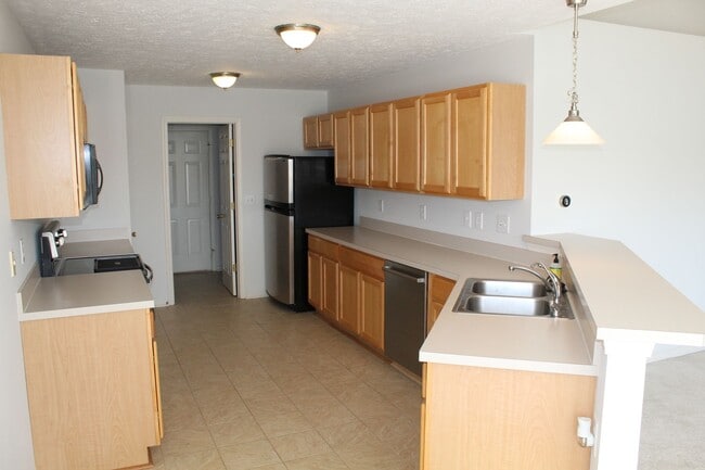 Building Photo - Beautiful Ranch Home in Brownsburg!