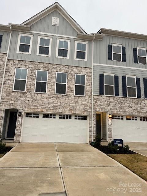 Building Photo - 2132 Flicker Rd