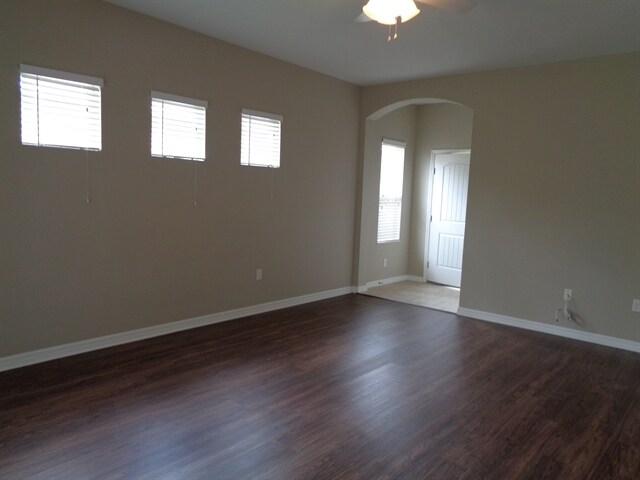 Building Photo - 11504 Piedmont Park Xing