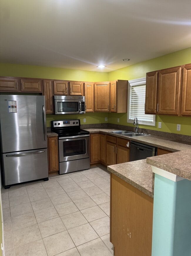 Building Photo - 4155 Captains Corridor