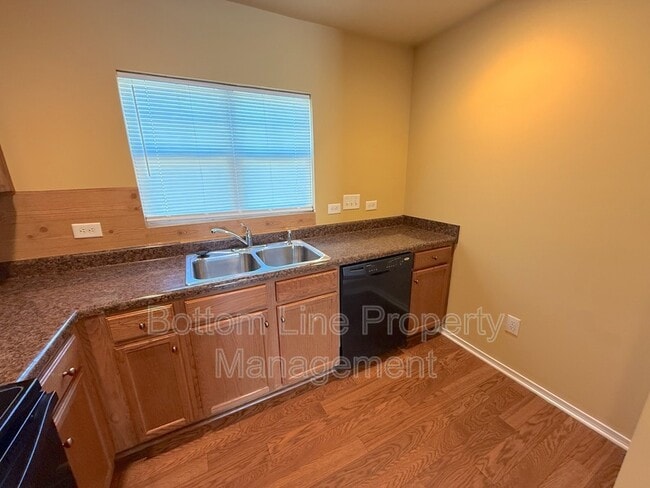 Building Photo - 313 River Clay Road
