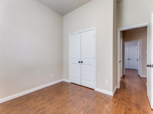 Building Photo - 544 Braewick Dr