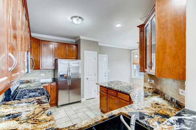 Building Photo - 21345 Windy Hill Dr