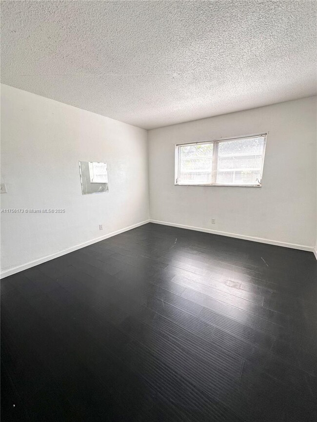 Building Photo - 1701 NW 46th Ave