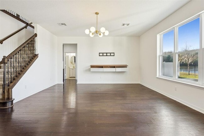 Building Photo - 3750 Mount Vernon Way