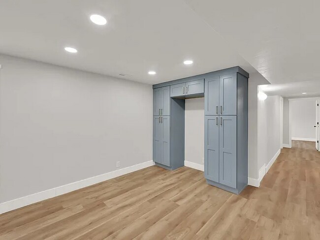 Building Photo - 10852 S Star Pine Dr