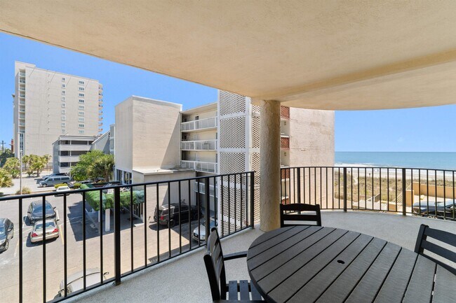 Building Photo - 1425 S Ocean Blvd