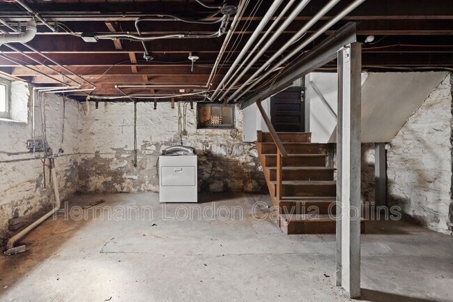 Building Photo - 3406-3408 Keokuk St