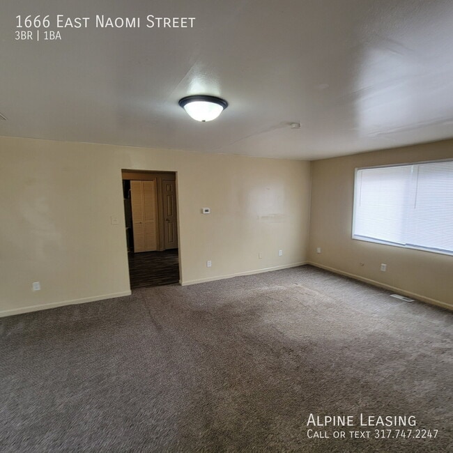 Building Photo - 1666 E Naomi St