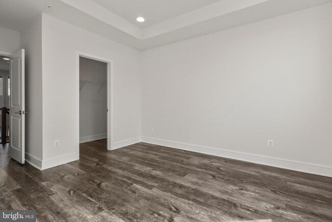 Building Photo - 14583 Lakestone Dr