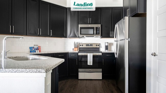 Building Photo - 2021 Sullivan Ln