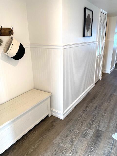 Building Photo - 8500 Ridgewood Ave