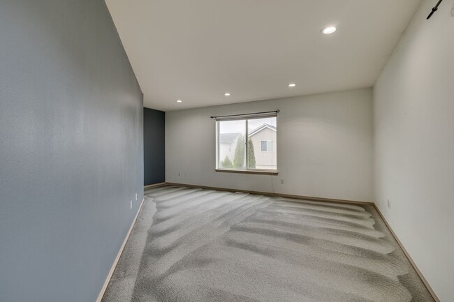 Building Photo - Beautiful Two-Story Home for Rent in the C...