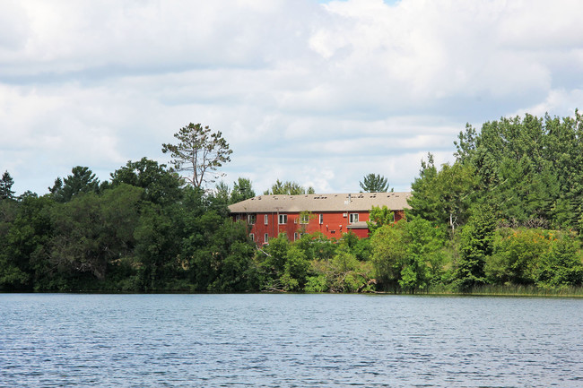 Building Photo - Mayview Manor Apartments