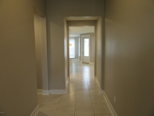 Building Photo - 1117 Blazing Star St