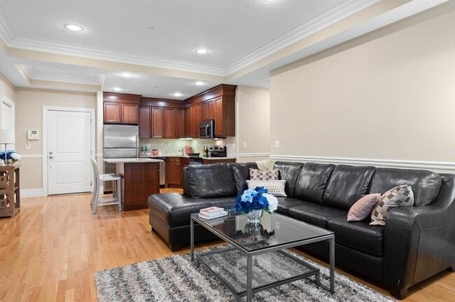 Building Photo - WResle