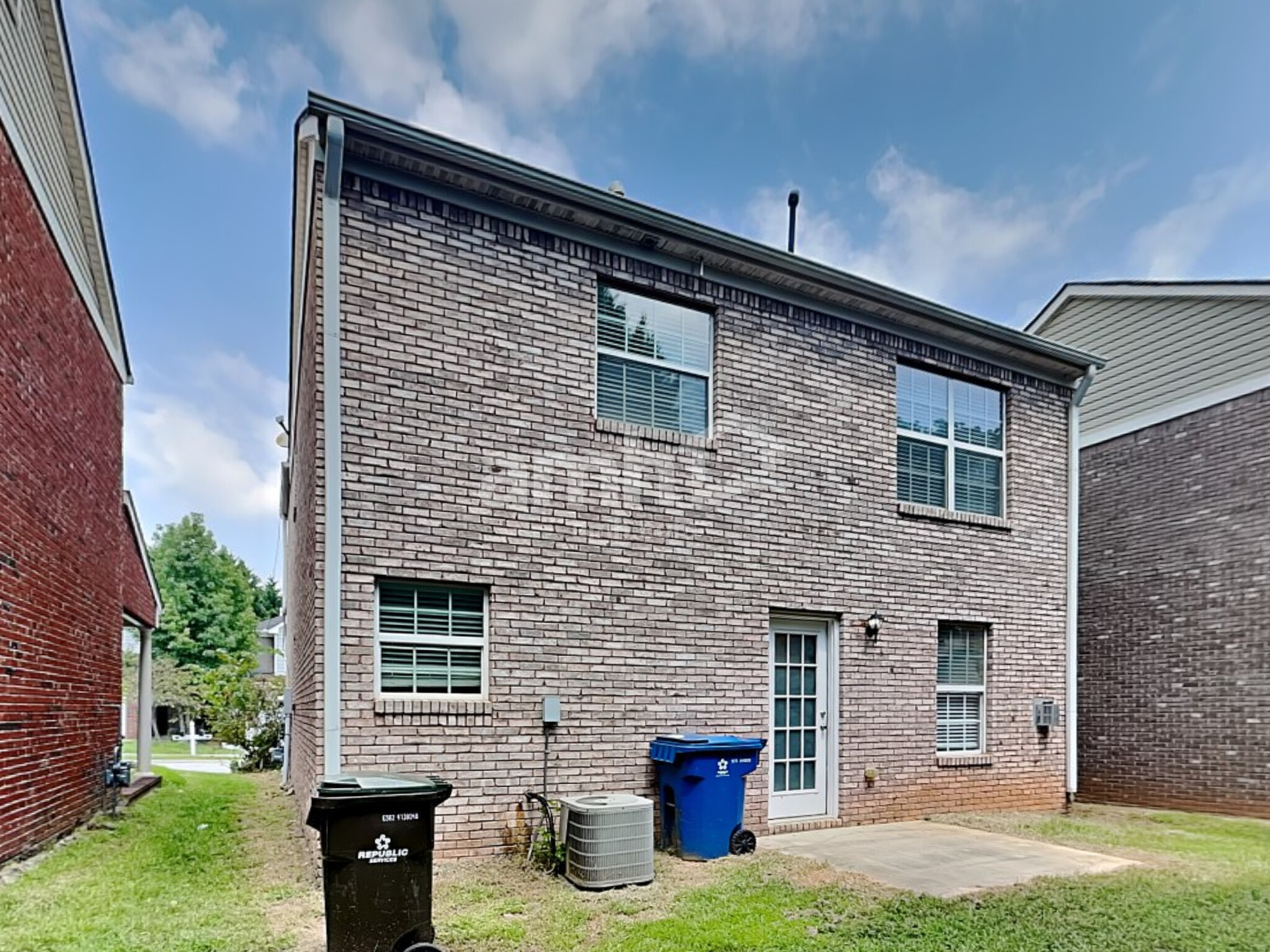 Building Photo - 1123 Dunaway Dr